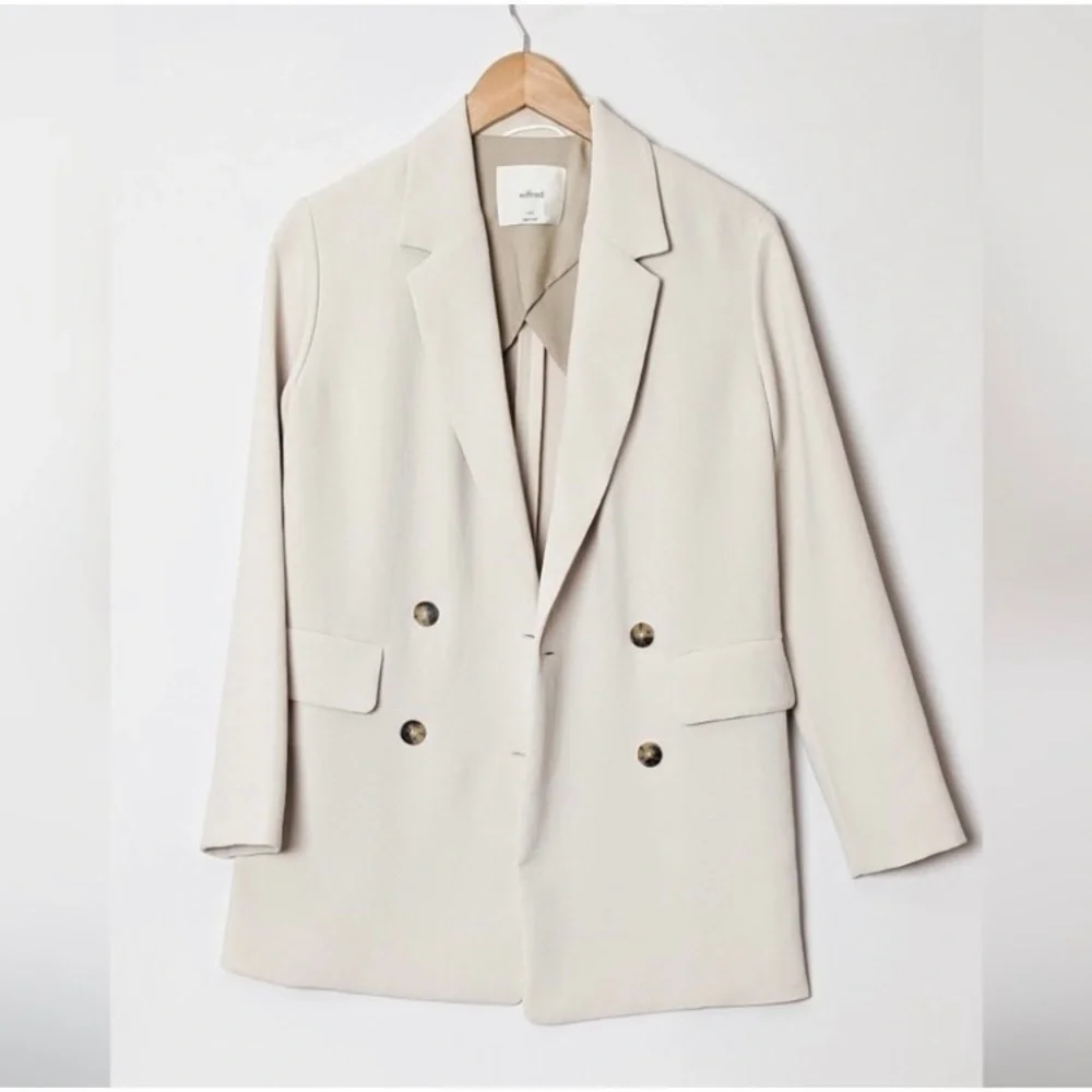 RARE! NEW! Aritzia Wilfred Cherrelle Bone White Double Breasted Blazer - Picture 1 of 12